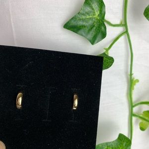 MEJURI Bold Hoop Earrings